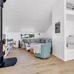 Aarthi - 575m From The Sea By Interhome